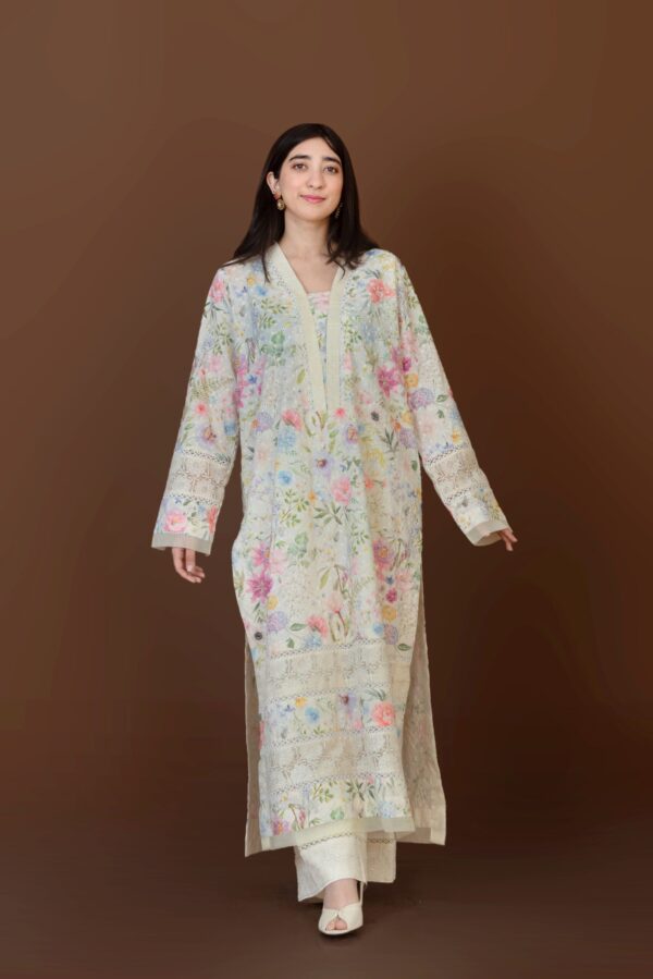 Floral Two-Piece Ensemble on Light Shade - Image 4