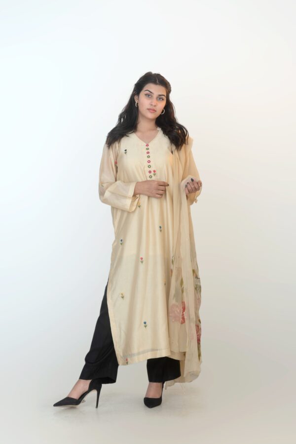 Elegant Beige Three-Piece Ensemble with Dupatta - Image 2